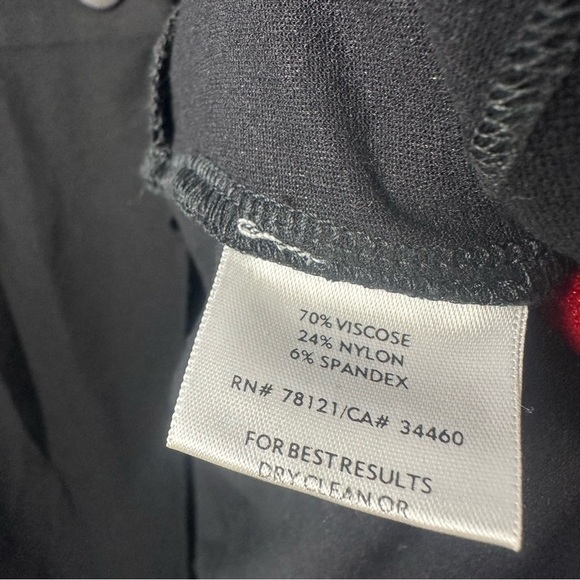 Eileen Fisher Black Lightweight Cardigan 3/4 Sleeves Three Buttons Pockets - Picture 5 of 7